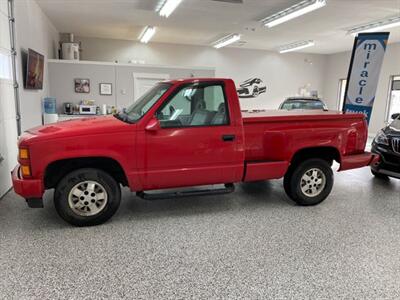 1994 Chevrolet 1500 StepSide 2WD 6 Cylinder 5 speed standard   - Photo 1 - Coombs, BC V0R 1M0