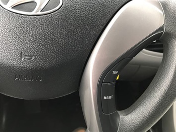 2013 Hyundai Elantra L   - Photo 16 - Coombs, BC V0R 1M0