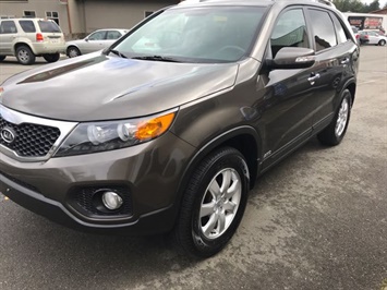 2013 Kia Sorento AWD LX   - Photo 10 - Coombs, BC V0R 1M0