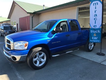 2007 Dodge Ram 1500 SLT 4dr Quad Cab 4x4   - Photo 1 - Coombs, BC V0R 1M0