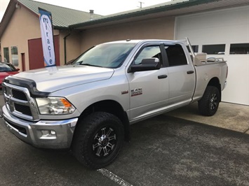 2014 RAM 3500 SLT one owner- 6.4 Hemi V8  Crew Cab - Photo 36 - Coombs, BC V0R 1M0