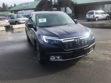 2017 Honda Ridgeline Touring  All Wheel Drive - Photo 2 - Coombs, BC V0R 1M0