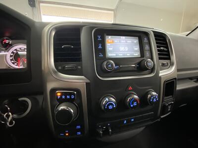 2014 RAM 1500 Reg Cab 4x4 SLT  V6  Uconnect Power Windows   - Photo 13 - Coombs, BC V0R 1M0