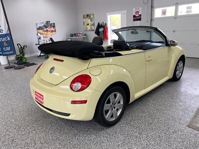 2007 Volkswagen Beetle Convertible Luxury Automatic only 94996km Local   - Photo 9 - Coombs, BC V0R 1M0