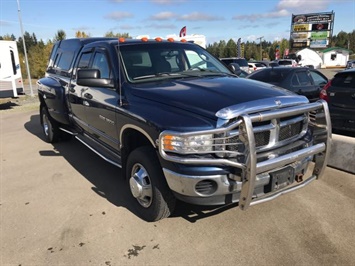 2003 Dodge Ram 3500 SLT 4dr Quad Cab SLT Dually Diesel 6speed manual   - Photo 1 - Coombs, BC V0R 1M0