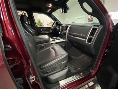 2018 RAM 1500 Laramie Limited Crew Heated/Cooled Seats, Navi etc   - Photo 9 - Coombs, BC V0R 1M0