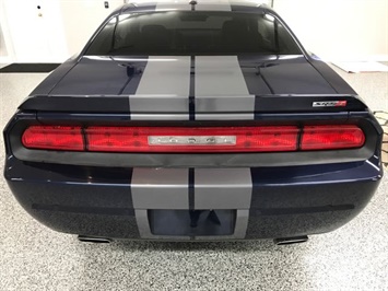 2013 Dodge Challenger SRT8 392 with 6 speed Manual Sunroof Leather Navi   - Photo 14 - Coombs, BC V0R 1M0