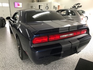 2013 Dodge Challenger SRT8 392 with 6 speed Manual Sunroof Leather Navi   - Photo 39 - Coombs, BC V0R 1M0