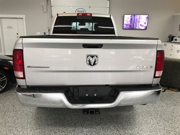 2015 RAM 1500 Outdoorsman Crew Cab 4x4 with 6 foot 4 box  Crew Cab 4x4 - Photo 3 - Coombs, BC V0R 1M0