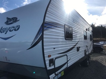 2015 Jayco Octane SL Toy Hauler Sleeps 6 with fueling station   - Photo 18 - Coombs, BC V0R 1M0