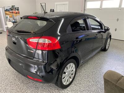 2014 Kia Rio 5-Door Ex Backup Cam Heated Seats $77/BW 2000 down   - Photo 14 - Coombs, BC V0R 1M0