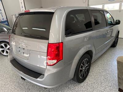 2014 Dodge Grand Caravan Full StowNGo DVD $109 b/w with $2000 down   - Photo 5 - Coombs, BC V0R 1M0