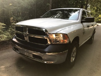 2016 RAM 1500 Tradesman  Crew Cab 4x4 - Photo 1 - Coombs, BC V0R 1M0