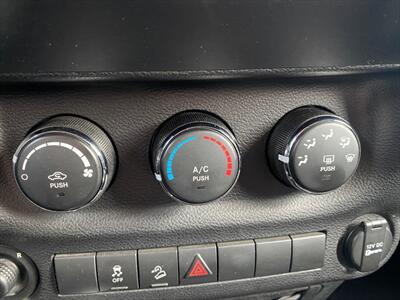 2012 Jeep Wrangler Sport Automatic with A/C Power Group and Navi   - Photo 15 - Coombs, BC V0R 1M0