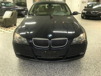 2006 BMW 330i   - Photo 11 - Coombs, BC V0R 1M0