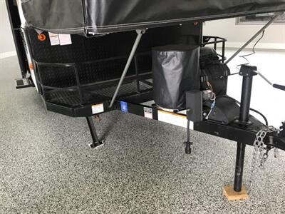 2017 Jayco Jay Sport 12SC Power Lift option Sleeps 7, We Finance Trailers   - Photo 11 - Coombs, BC V0R 1M0