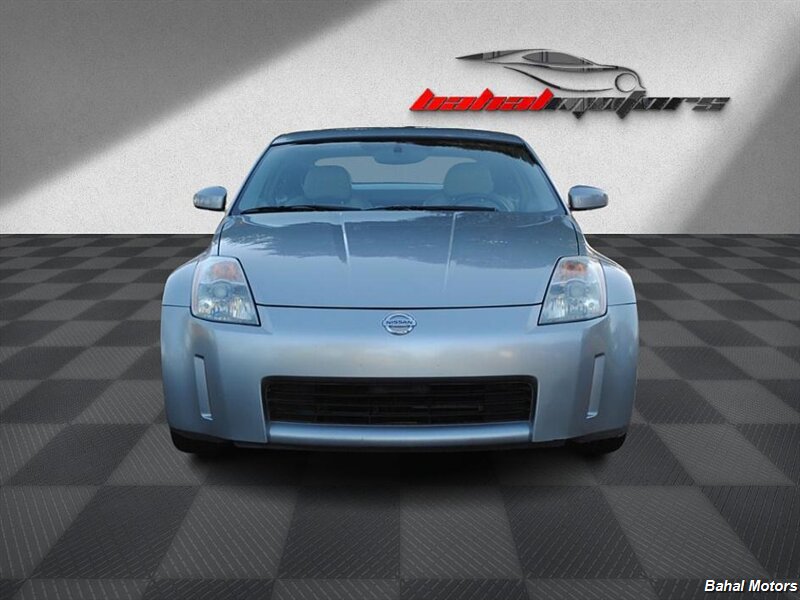 2003 Nissan 350Z Touring photo 2