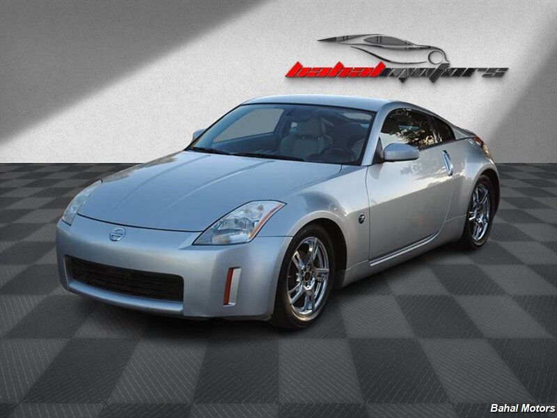 2003 Nissan 350Z Touring photo 3