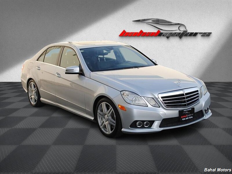 2010 Mercedes-Benz E-Class E550 Luxury photo 1