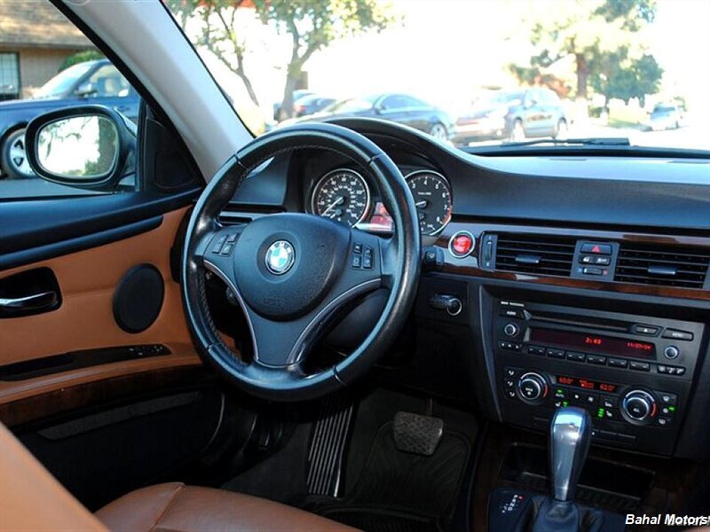 2012 BMW 3 Series 328i photo 11