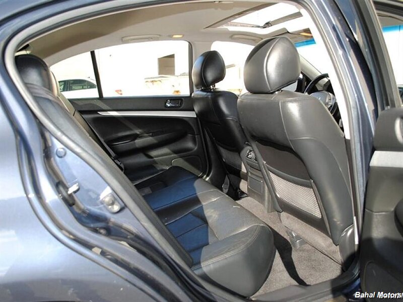 2009 INFINITI G Sedan 37x photo 23