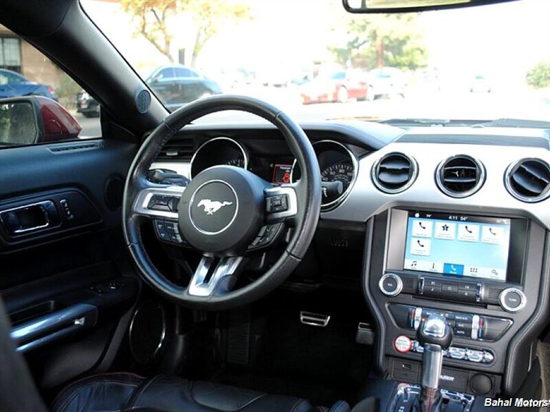 2017 Ford Mustang GT photo 12