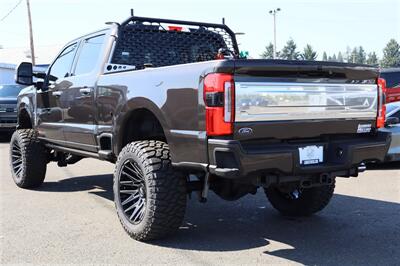 2025 Ford F-350 Platinum HI OUTPUT 6.7L DIESEL 22S AND 37S LOADED - Photo 3 - Gresham, OR 97030