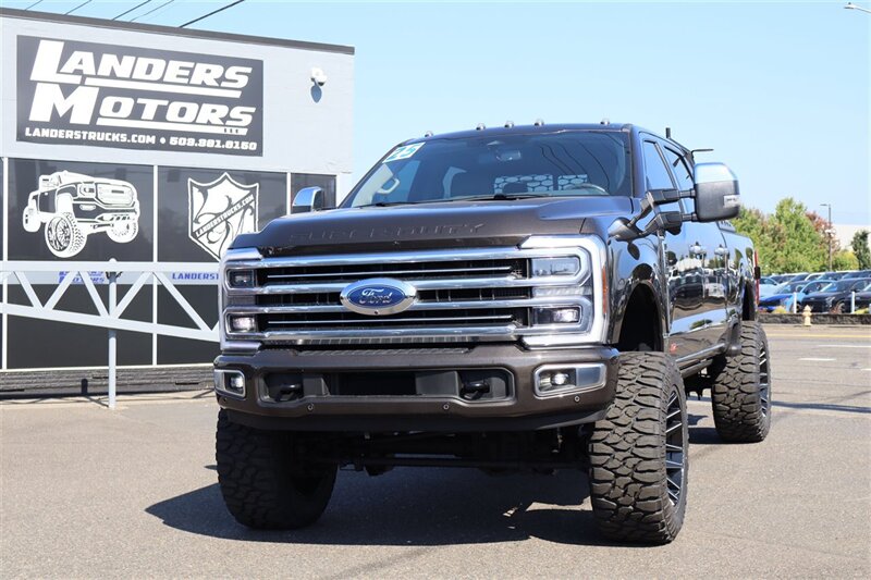 2025 Ford F-350 Platinum  HI OUTPUT 6.7L DIESEL 22S AND 37S LOADED - Photo 1 - Gresham, OR 97030