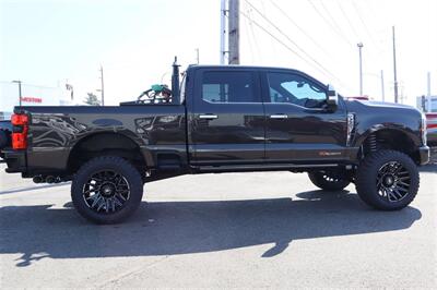 2025 Ford F-350 Platinum HI OUTPUT 6.7L DIESEL 22S AND 37S LOADED - Photo 7 - Gresham, OR 97030