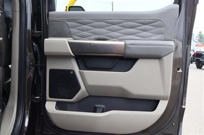 2025 Ford F-350 Platinum HI OUTPUT 6.7L DIESEL 22S AND 37S LOADED - Photo 32 - Gresham, OR 97030