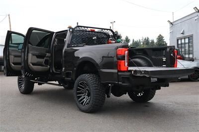 2025 Ford F-350 Platinum HI OUTPUT 6.7L DIESEL 22S AND 37S LOADED - Photo 39 - Gresham, OR 97030