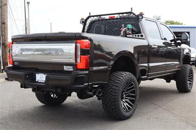 2025 Ford F-350 Platinum HI OUTPUT 6.7L DIESEL 22S AND 37S LOADED - Photo 5 - Gresham, OR 97030