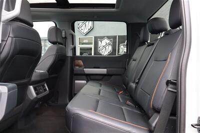 2026 Ford F-450 LARIAT  LIFTED F 450 AVALANCHE  ON 22 " RIMS ON 37 " TIRES LOADED - Photo 29 - Gresham, OR 97030