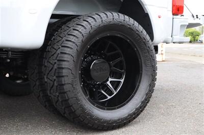 2026 Ford F-450 LARIAT  LIFTED F 450 AVALANCHE  ON 22 " RIMS ON 37 " TIRES LOADED - Photo 38 - Gresham, OR 97030