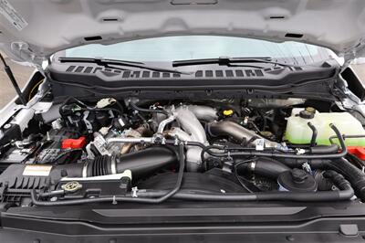 2026 Ford F-450 LARIAT  LIFTED F 450 AVALANCHE  ON 22 " RIMS ON 37 " TIRES LOADED - Photo 9 - Gresham, OR 97030