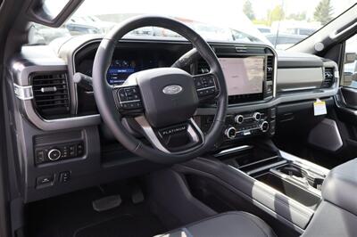 2026 Ford F-450 Super Duty PLATINUM DRW  AVALANCHE GREY LVLED ON 22 " RISM 37 " TIRES LOADED - Photo 20 - Gresham, OR 97030