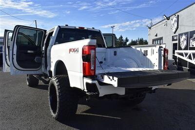 2025 Ford F-350 Platinum  LIFTED DIESEL TRUCK 4X4 LOADED - Photo 32 - Gresham, OR 97030