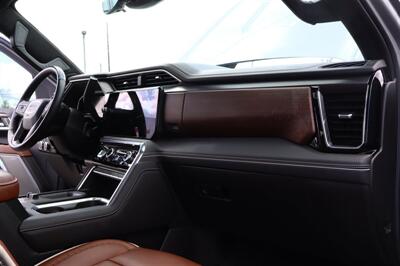 2025 GMC Sierra 3500 Denali Ultimate  LIFTED DIESEL 24  " RIMS 37 " TIRES TRUCK 4X4 LOADED - Photo 34 - Gresham, OR 97030