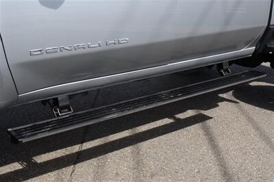 2025 GMC Sierra 3500 Denali Ultimate  LIFTED DIESEL 24  " RIMS 37 " TIRES TRUCK 4X4 LOADED - Photo 15 - Gresham, OR 97030