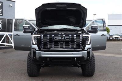 2025 GMC Sierra 3500 Denali Ultimate  LIFTED DIESEL 24  " RIMS 37 " TIRES TRUCK 4X4 LOADED - Photo 43 - Gresham, OR 97030