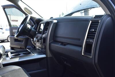 2015 RAM 1500 Sport  BLACK BLACK 4 DOOR - Photo 33 - Gresham, OR 97030