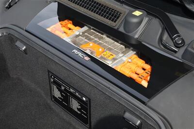 2021 Ferrari SF90 Stradale  AWD  TWIN TURBO 3.9L V-8 ENGINE - Photo 11 - Gresham, OR 97030