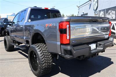 2025 Ford F-350 PLATINUM PLUS LIFTED DIESEL TRUCK 4X4 LOADED - Photo 3 - Gresham, OR 97030