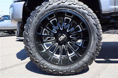 2025 Ford F-350 PLATINUM PLUS LIFTED DIESEL TRUCK 4X4 LOADED - Photo 11 - Gresham, OR 97030