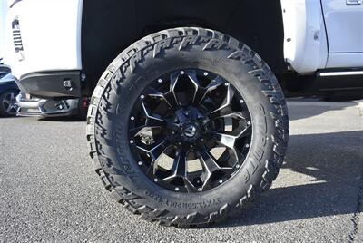 2021 GMC Sierra 2500 Denali  LIFTED DIESEL TRUCK 4X4 LOADED - Photo 9 - Gresham, OR 97030