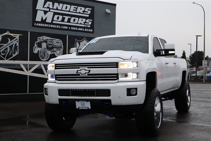 2015 Chevrolet Silverado 2500 High Country  TUNED DELETED COMPOUND TURBOS 37 " TIRES LOADED - Photo 1 - Gresham, OR 97030
