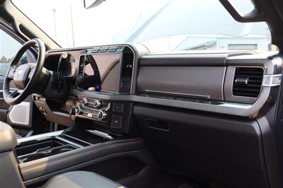 2024 Ford F-350 Platinum LIFTED DIESEL TRUCK 4X4 LOADED - Photo 35 - Gresham, OR 97030