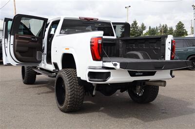 2025 GMC Sierra 3500 Denali  LIFTED DIESEL TRUCK 4X4 LOADED - Photo 40 - Gresham, OR 97030