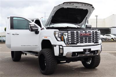 2025 GMC Sierra 3500 Denali  LIFTED DIESEL TRUCK 4X4 LOADED - Photo 45 - Gresham, OR 97030