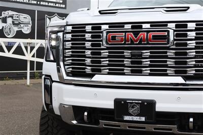 2025 GMC Sierra 3500 Denali  LIFTED DIESEL TRUCK 4X4 LOADED - Photo 10 - Gresham, OR 97030